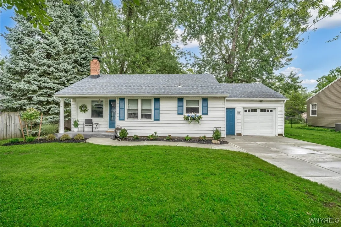118 Cadman Drive, Amherst, New York 14221, Amherst, New York 14221, 2 Bedrooms Bedrooms, 4 Rooms Rooms,1 BathroomBathrooms,Residential,Closed,118 Cadman Drive, Amherst, New York 14221,0,B1558306