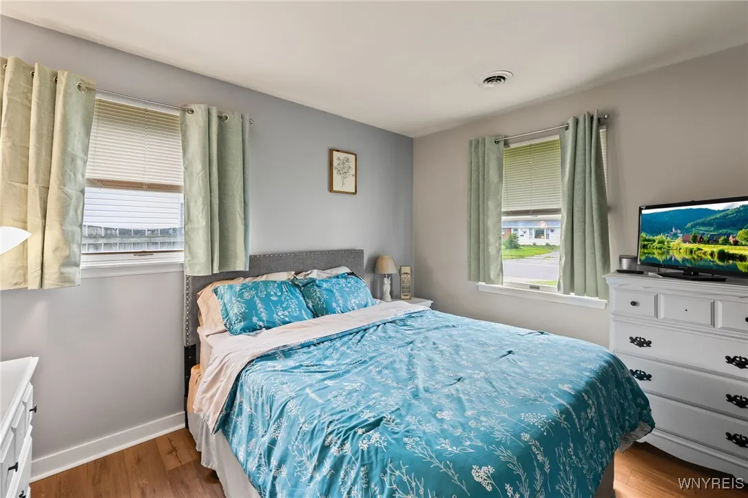 16 Carol Lane, Grand Island, New York 14072, Grand Island, New York 14072, 3 Bedrooms Bedrooms, 7 Rooms Rooms,1 BathroomBathrooms,Residential,Closed,16 Carol Lane, Grand Island, New York 14072,0,B1558096