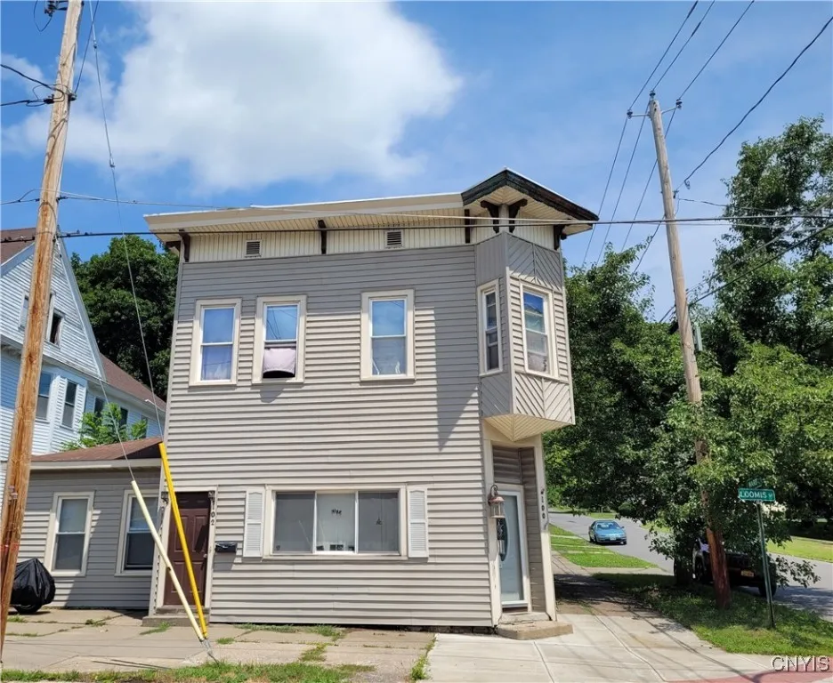 100 Loomis Street, Little Falls-city, New York 133, Little Falls City, New York 13365, 6 Bedroom Bedrooms, ,2 BathroomBathrooms,Residential,For Sale,100 Loomis Street, Little Falls-city, New York 133,0,S1558513