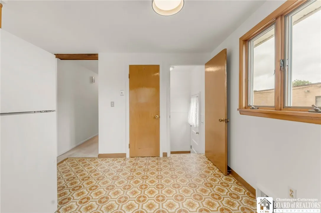 136 Oakview Drive, Tonawanda-town, New York 14150, Tonawanda, New York 14150, 3 Bedrooms Bedrooms, 6 Rooms Rooms,1 BathroomBathrooms,Residential,Closed,136 Oakview Drive, Tonawanda-town, New York 14150,0,R1558193