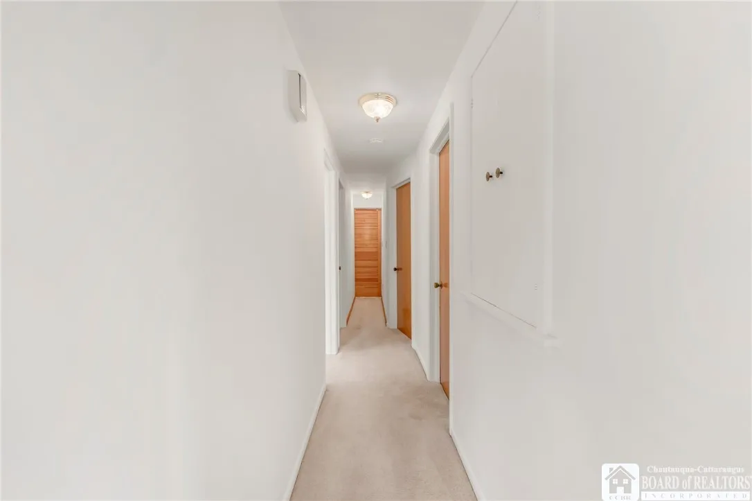 136 Oakview Drive, Tonawanda-town, New York 14150, Tonawanda, New York 14150, 3 Bedrooms Bedrooms, 6 Rooms Rooms,1 BathroomBathrooms,Residential,Closed,136 Oakview Drive, Tonawanda-town, New York 14150,0,R1558193