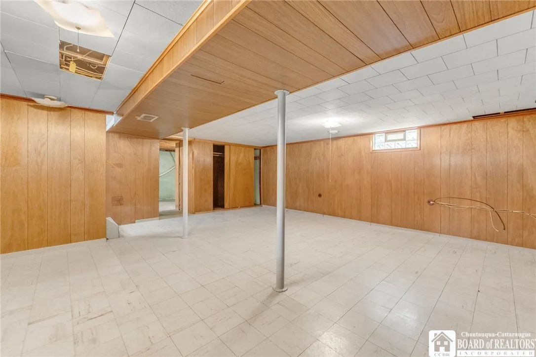 136 Oakview Drive, Tonawanda-town, New York 14150, Tonawanda, New York 14150, 3 Bedrooms Bedrooms, 6 Rooms Rooms,1 BathroomBathrooms,Residential,Closed,136 Oakview Drive, Tonawanda-town, New York 14150,0,R1558193
