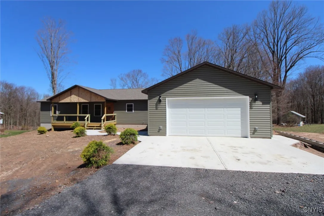 96 Slosson Road, West Monroe, New York 13167, West Monroe, New York 13167, 3 Bedrooms Bedrooms, 8 Rooms Rooms,2 BathroomsBathrooms,Residential,Closed,96 Slosson Road, West Monroe, New York 13167,0,S1549670