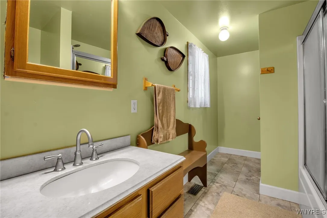 Bath 1st Floor