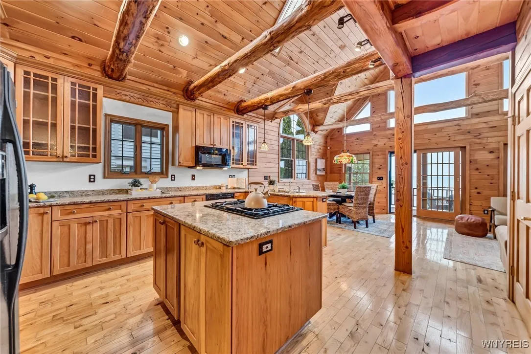 2330 Beachwood Drive, Hamburg, New York 14085, Hamburg, New York 14085, 3 Bedrooms Bedrooms, 7 Rooms Rooms,2 BathroomsBathrooms,Residential,Closed,2330 Beachwood Drive, Hamburg, New York 14085,0,B1557983