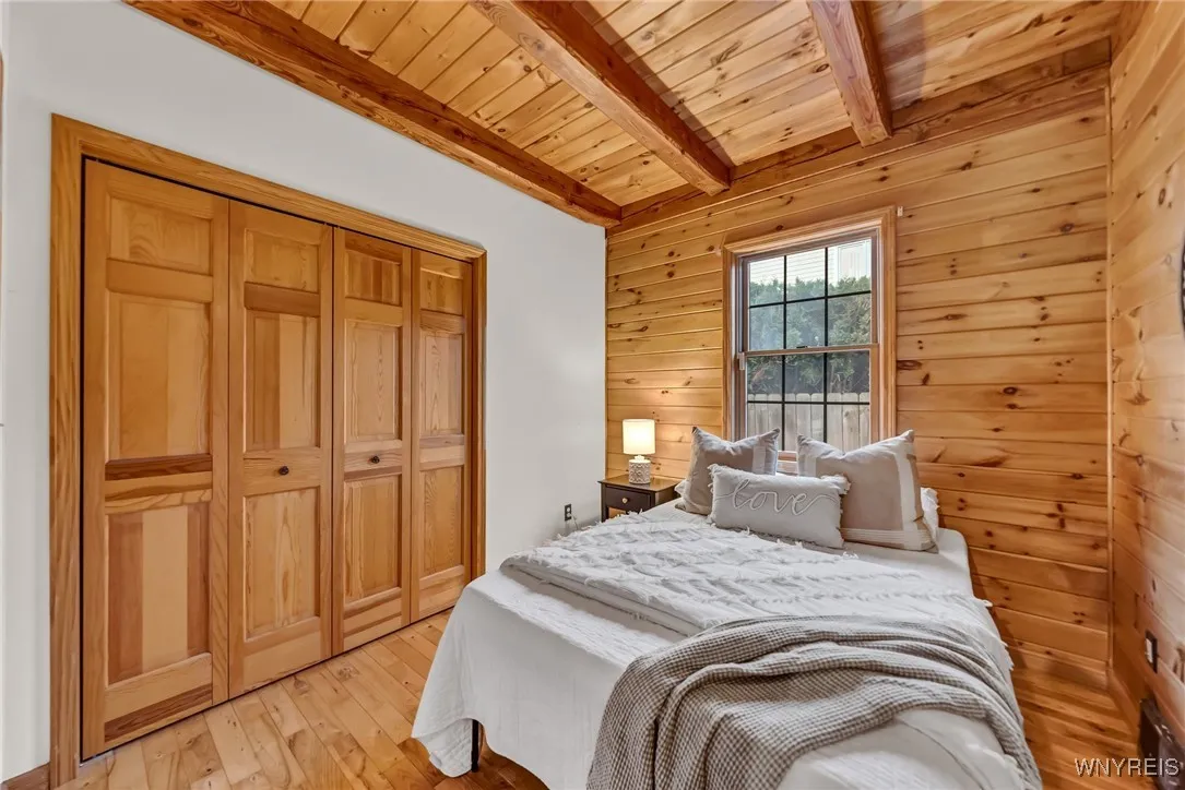 2330 Beachwood Drive, Hamburg, New York 14085, Hamburg, New York 14085, 3 Bedrooms Bedrooms, 7 Rooms Rooms,2 BathroomsBathrooms,Residential,Closed,2330 Beachwood Drive, Hamburg, New York 14085,0,B1557983