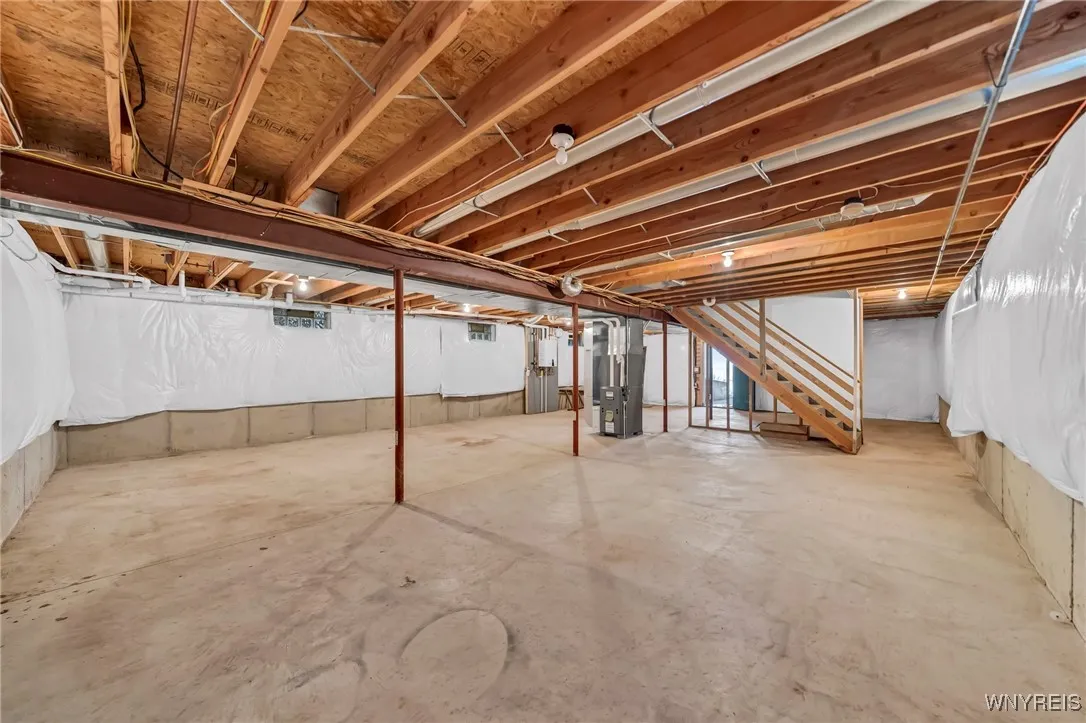 2330 Beachwood Drive, Hamburg, New York 14085, Hamburg, New York 14085, 3 Bedrooms Bedrooms, 7 Rooms Rooms,2 BathroomsBathrooms,Residential,Closed,2330 Beachwood Drive, Hamburg, New York 14085,0,B1557983