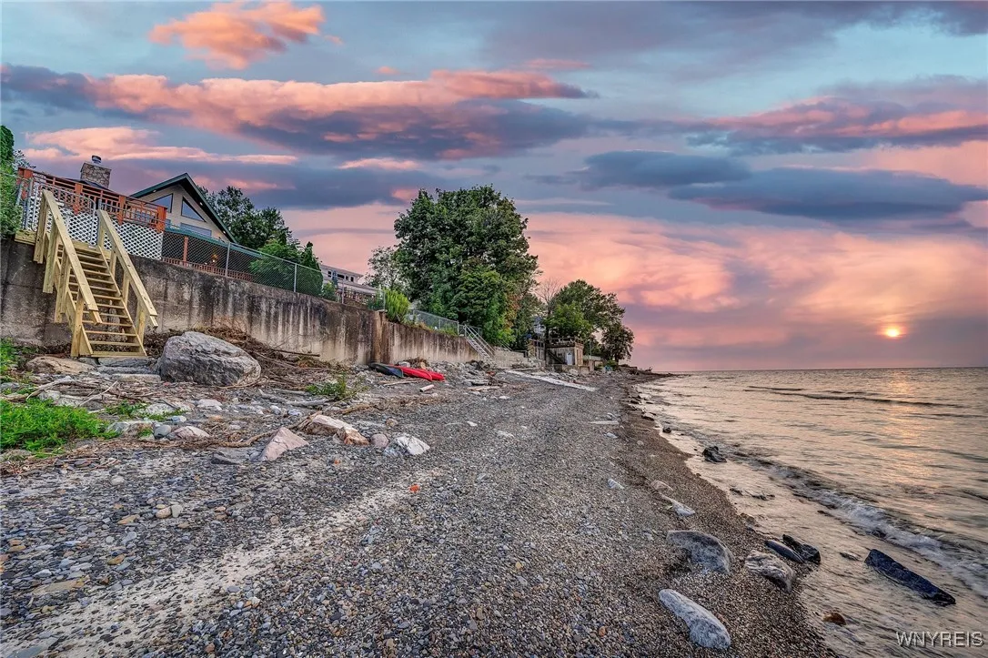 2330 Beachwood Drive, Hamburg, New York 14085, Hamburg, New York 14085, 3 Bedrooms Bedrooms, 7 Rooms Rooms,2 BathroomsBathrooms,Residential,Closed,2330 Beachwood Drive, Hamburg, New York 14085,0,B1557983