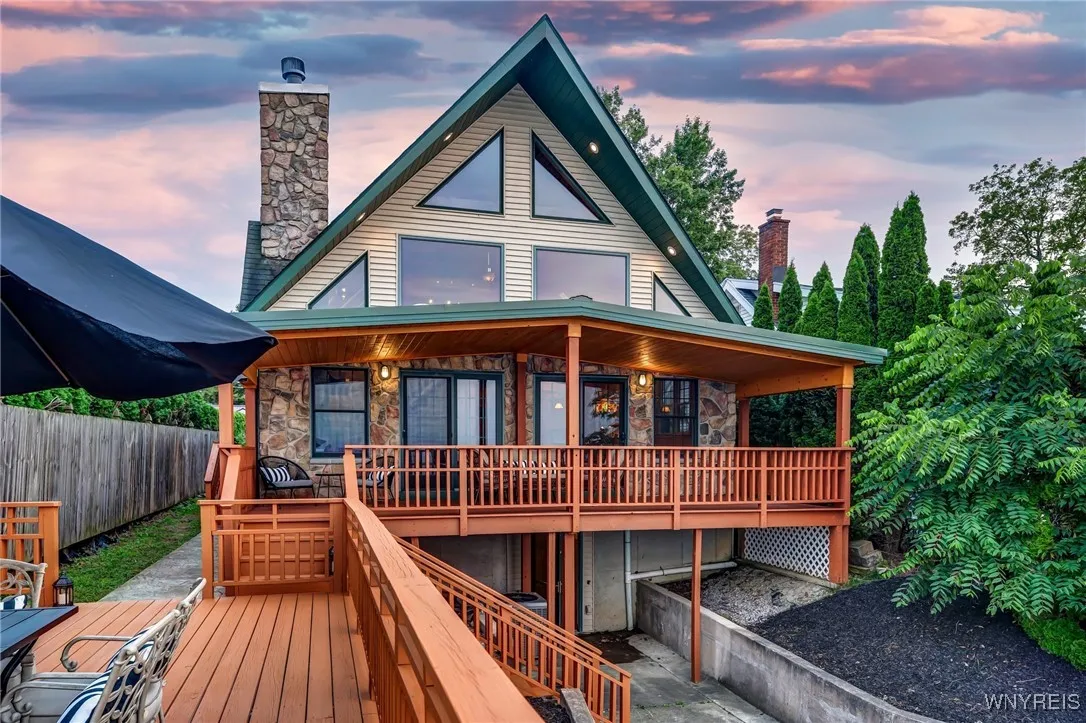 2330 Beachwood Drive, Hamburg, New York 14085, Hamburg, New York 14085, 3 Bedrooms Bedrooms, 7 Rooms Rooms,2 BathroomsBathrooms,Residential,Closed,2330 Beachwood Drive, Hamburg, New York 14085,0,B1557983