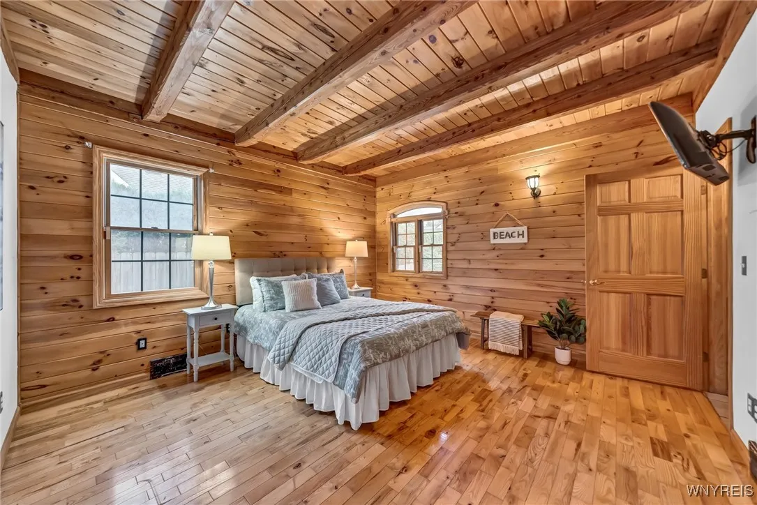 2330 Beachwood Drive, Hamburg, New York 14085, Hamburg, New York 14085, 3 Bedrooms Bedrooms, 7 Rooms Rooms,2 BathroomsBathrooms,Residential,Closed,2330 Beachwood Drive, Hamburg, New York 14085,0,B1557983