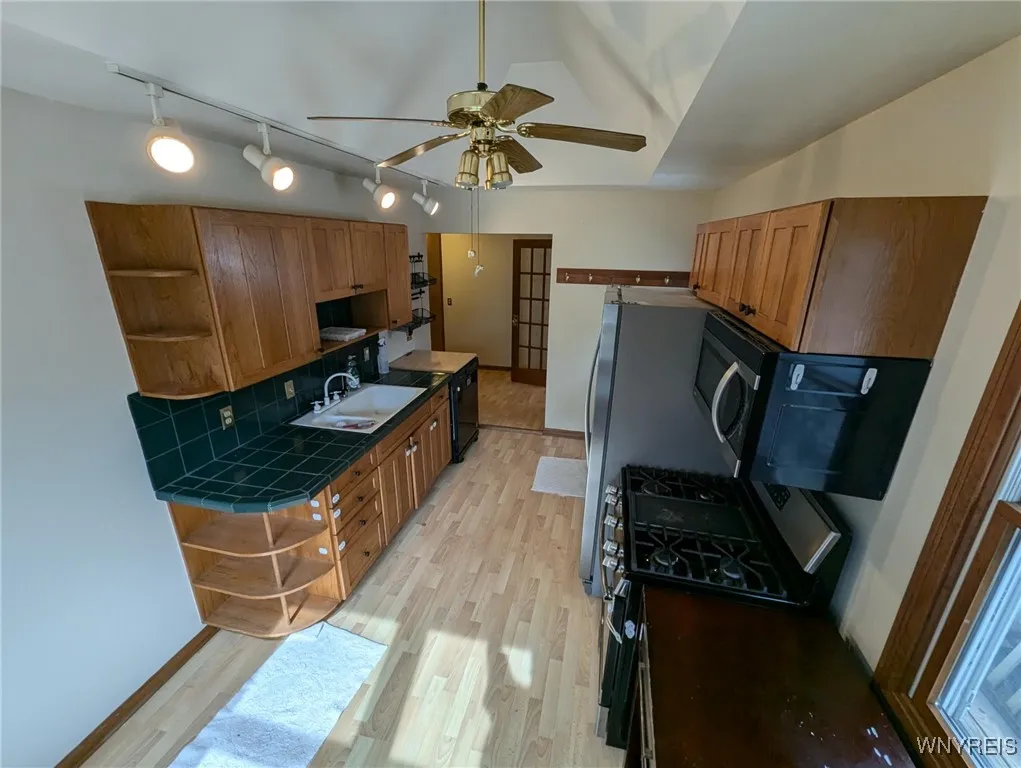 75 Main Street, West Seneca, New York 14224, West Seneca, New York 14224, 3 Bedrooms Bedrooms, 8 Rooms Rooms,2 BathroomsBathrooms,Residential,Closed,75 Main Street, West Seneca, New York 14224,0,B1558465