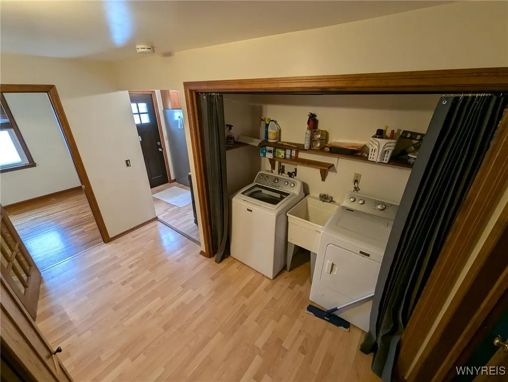 75 Main Street, West Seneca, New York 14224, West Seneca, New York 14224, 3 Bedrooms Bedrooms, 8 Rooms Rooms,2 BathroomsBathrooms,Residential,Closed,75 Main Street, West Seneca, New York 14224,0,B1558465