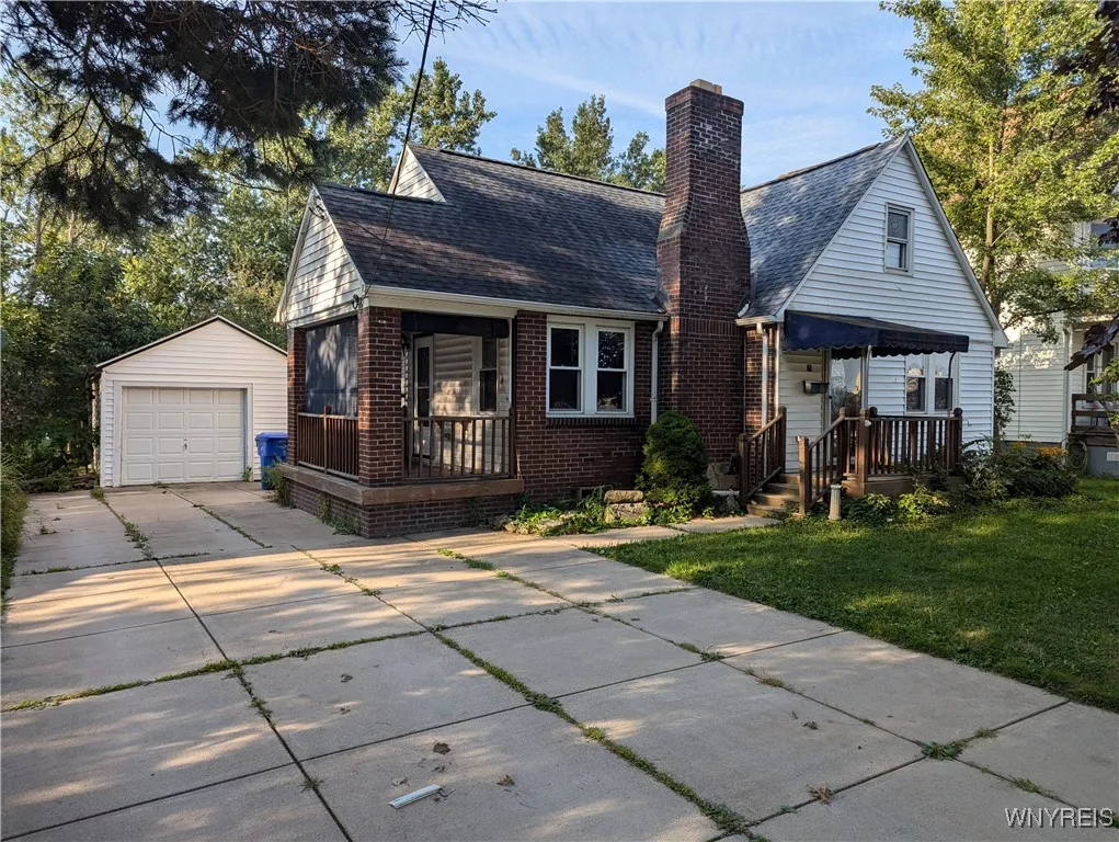 75 Main Street, West Seneca, New York 14224, West Seneca, New York 14224, 3 Bedrooms Bedrooms, 8 Rooms Rooms,2 BathroomsBathrooms,Residential,Closed,75 Main Street, West Seneca, New York 14224,0,B1558465