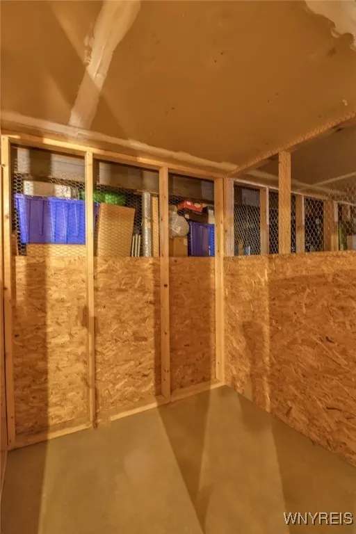 Lockable storage area (17)...