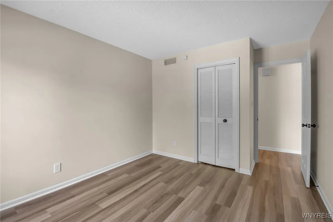 Guest Bedroom/Office...
