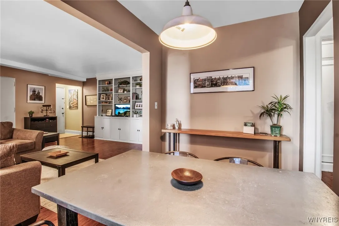 800 West Ferry Street 3aa, Buffalo, New York 14222, Buffalo, New York 14222, 1 Bedroom Bedrooms, 4 Rooms Rooms,1 BathroomBathrooms,Residential,Closed,800 West Ferry Street 3aa, Buffalo, New York 14222,0,B1559188