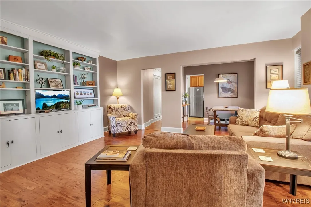 800 West Ferry Street 3aa, Buffalo, New York 14222, Buffalo, New York 14222, 1 Bedroom Bedrooms, 4 Rooms Rooms,1 BathroomBathrooms,Residential,Closed,800 West Ferry Street 3aa, Buffalo, New York 14222,0,B1559188