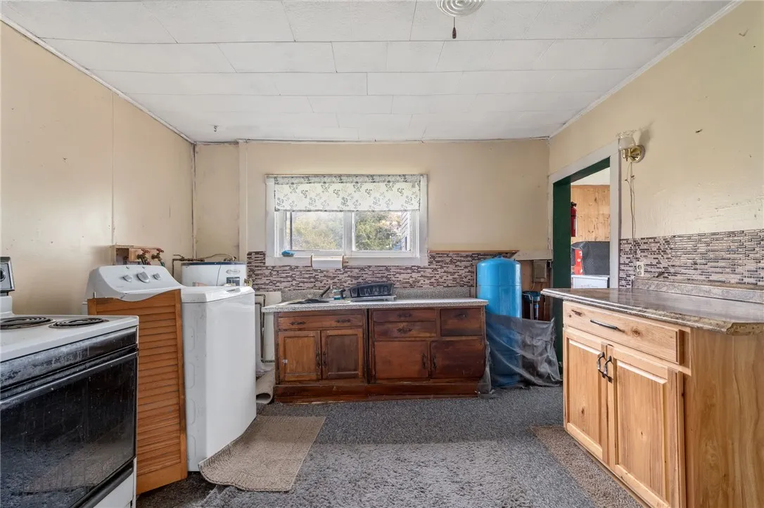 1793 County Highway 9, Davenport, New York 12197, Davenport, New York 12197, 4 Bedrooms Bedrooms, 9 Rooms Rooms,1 BathroomBathrooms,Residential,Closed,1793 County Highway 9, Davenport, New York 12197,0,R1559519