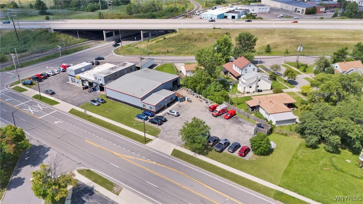 594 Sheridan Drive, Tonawanda-town, New York 14150, Tonawanda, New York 14150, ,Commercial Sale,Closed,594 Sheridan Drive, Tonawanda-town, New York 14150,0,B1559518