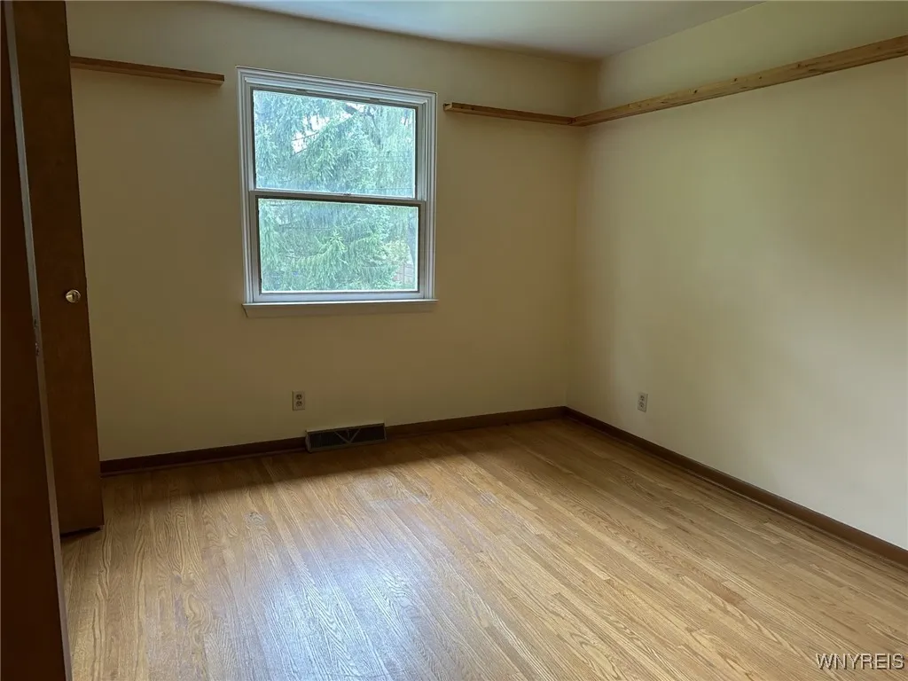 30 Puritan Place, Orchard Park, New York 14127, Orchard Park, New York 14127, 4 Bedrooms Bedrooms, 7 Rooms Rooms,1 BathroomBathrooms,Residential,Closed,30 Puritan Place, Orchard Park, New York 14127,0,B1560078