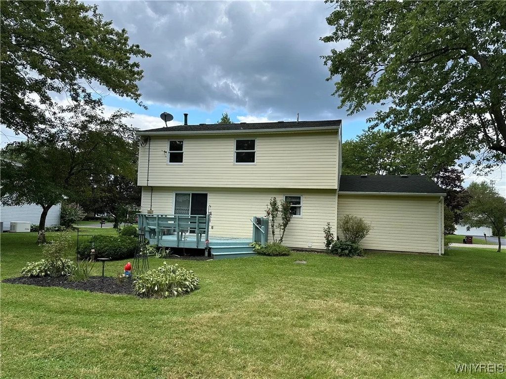 30 Puritan Place, Orchard Park, New York 14127, Orchard Park, New York 14127, 4 Bedrooms Bedrooms, 7 Rooms Rooms,1 BathroomBathrooms,Residential,Closed,30 Puritan Place, Orchard Park, New York 14127,0,B1560078