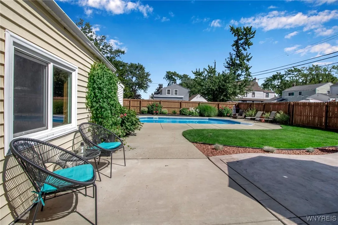 867 Parkhurst Boulevard, Tonawanda-town, New York, Tonawanda, New York 14150, 3 Bedrooms Bedrooms, 7 Rooms Rooms,2 BathroomsBathrooms,Residential,Closed,867 Parkhurst Boulevard, Tonawanda-town, New York ,0,B1559812