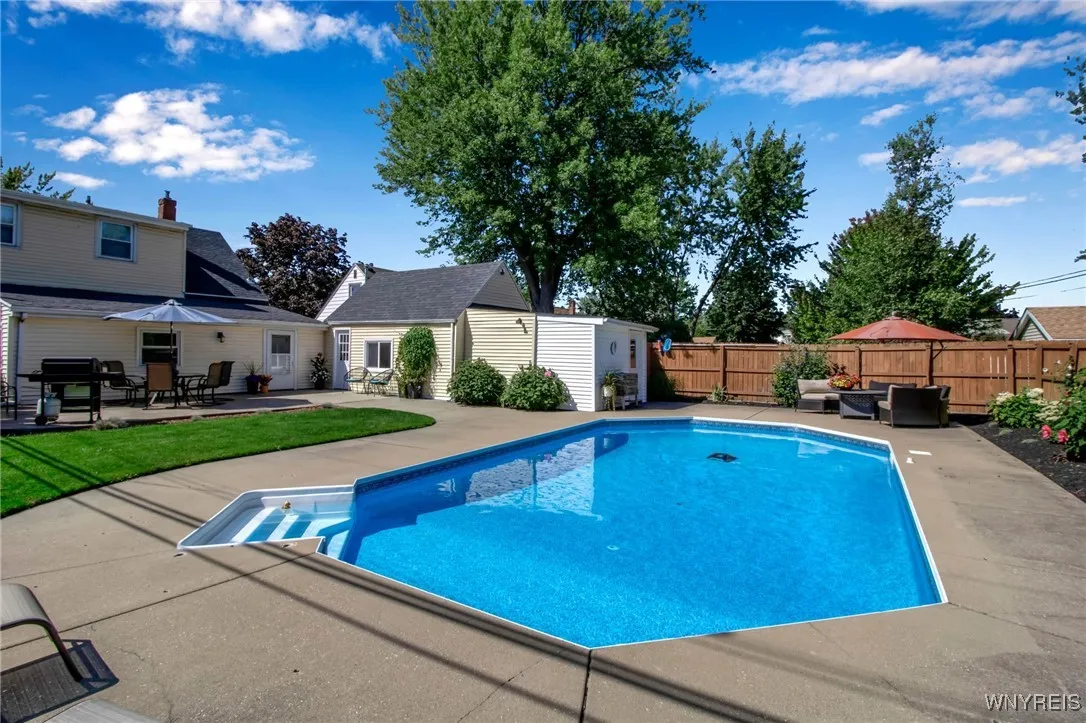 867 Parkhurst Boulevard, Tonawanda-town, New York, Tonawanda, New York 14150, 3 Bedrooms Bedrooms, 7 Rooms Rooms,2 BathroomsBathrooms,Residential,Closed,867 Parkhurst Boulevard, Tonawanda-town, New York ,0,B1559812
