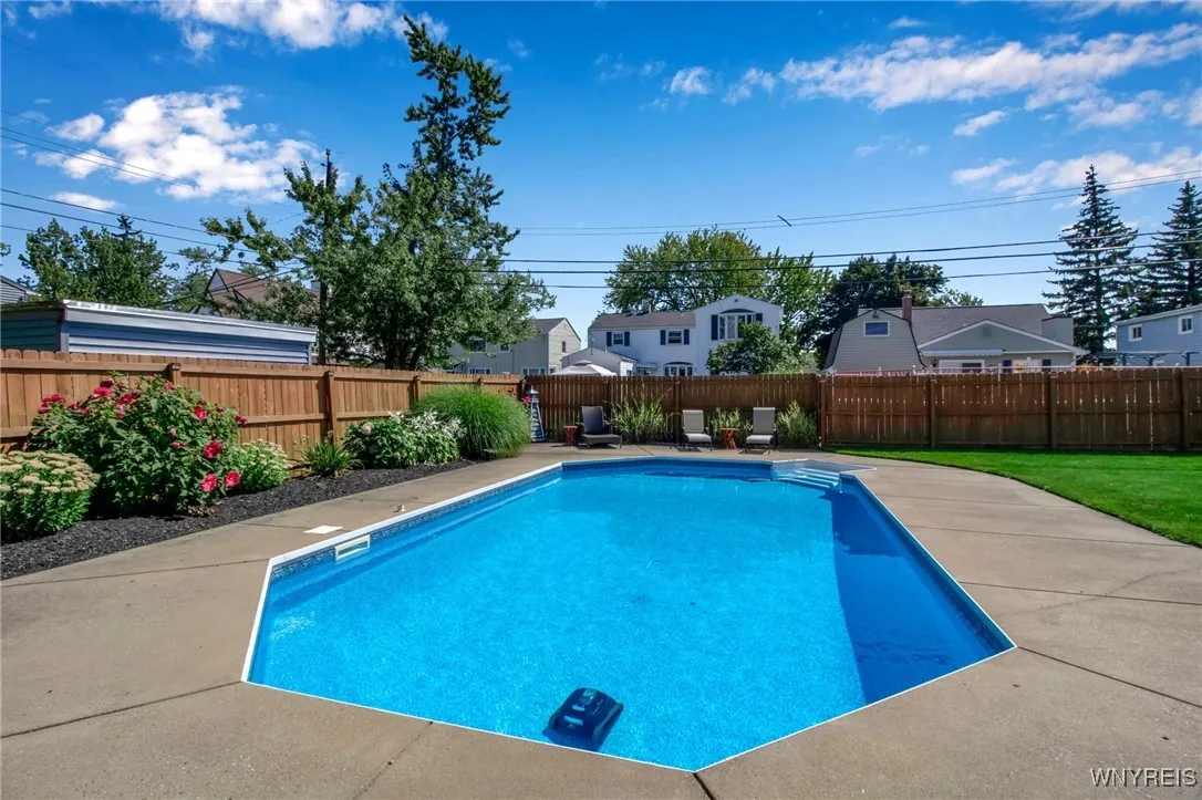 867 Parkhurst Boulevard, Tonawanda-town, New York, Tonawanda, New York 14150, 3 Bedrooms Bedrooms, 7 Rooms Rooms,2 BathroomsBathrooms,Residential,Closed,867 Parkhurst Boulevard, Tonawanda-town, New York ,0,B1559812