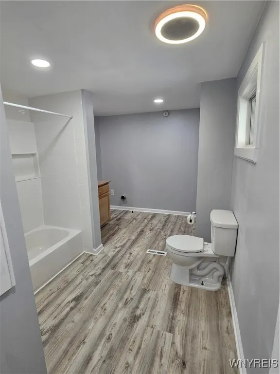 130 Bird Avenue, Buffalo, New York 14213, Buffalo, New York 14213, 5 Bedrooms Bedrooms, 8 Rooms Rooms,1 BathroomBathrooms,Residential,Closed,130 Bird Avenue, Buffalo, New York 14213,0,B1559333