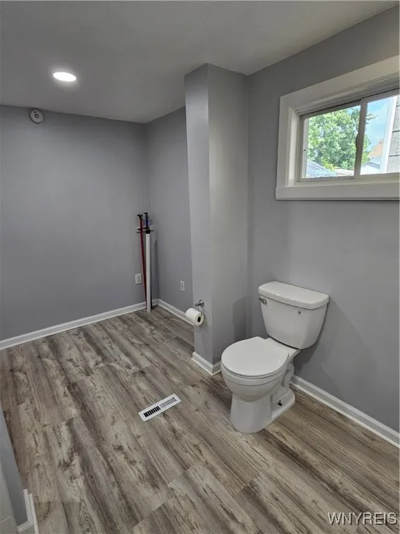 130 Bird Avenue, Buffalo, New York 14213, Buffalo, New York 14213, 5 Bedrooms Bedrooms, 8 Rooms Rooms,1 BathroomBathrooms,Residential,Closed,130 Bird Avenue, Buffalo, New York 14213,0,B1559333