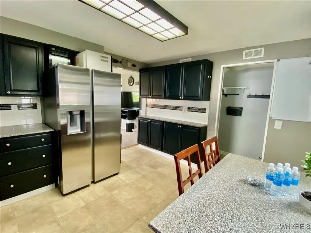 Great storage for your kitchen items and granite counters too.