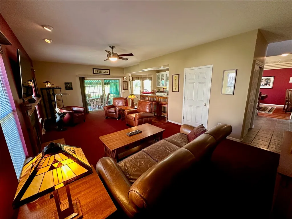 60 Sawgrass Court, Hamburg, New York 14075, Hamburg, New York 14075, 3 Bedrooms Bedrooms, 7 Rooms Rooms,3 BathroomsBathrooms,Residential,Closed,60 Sawgrass Court, Hamburg, New York 14075,0,R1560341