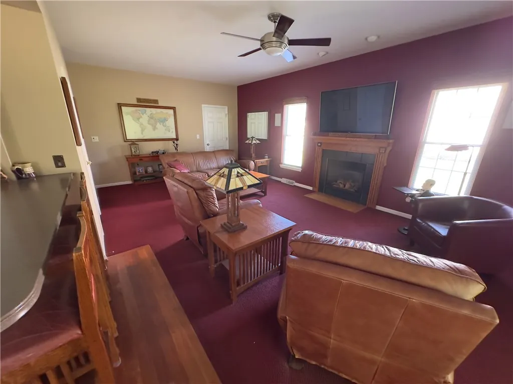 60 Sawgrass Court, Hamburg, New York 14075, Hamburg, New York 14075, 3 Bedrooms Bedrooms, 7 Rooms Rooms,3 BathroomsBathrooms,Residential,Closed,60 Sawgrass Court, Hamburg, New York 14075,0,R1560341