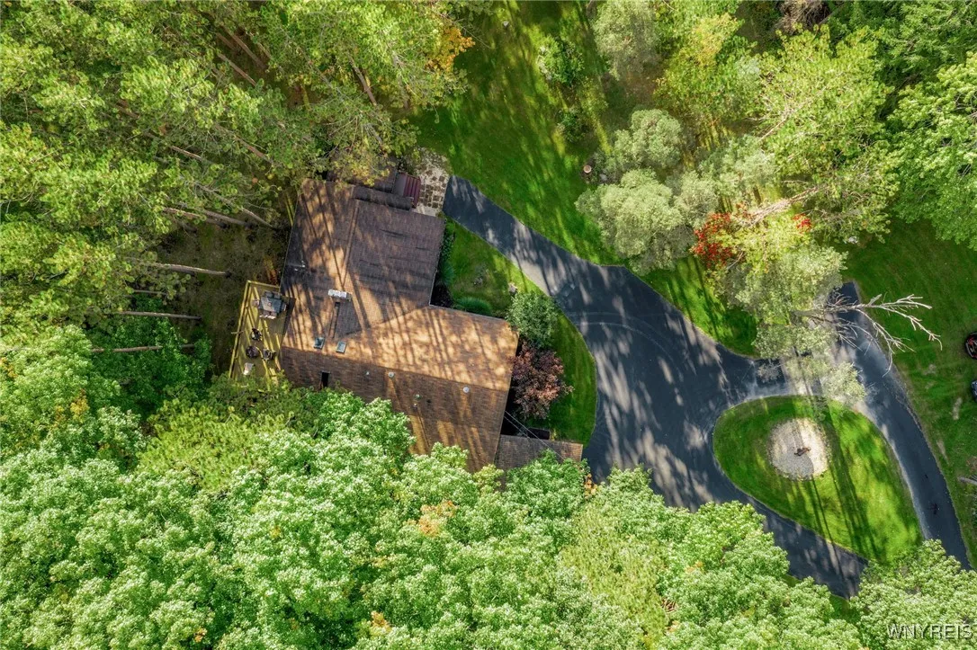 6069 Bunting Road, Orchard Park, New York 14127, Orchard Park, New York 14127, 5 Bedrooms Bedrooms, 12 Rooms Rooms,3 BathroomsBathrooms,Residential,Closed,6069 Bunting Road, Orchard Park, New York 14127,0,B1560388