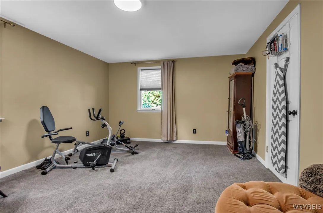 185 Green Street, Aurora, New York 14052, Aurora, New York 14052, 3 Bedrooms Bedrooms, 7 Rooms Rooms,2 BathroomsBathrooms,Residential,Closed,185 Green Street, Aurora, New York 14052,0,B1560272