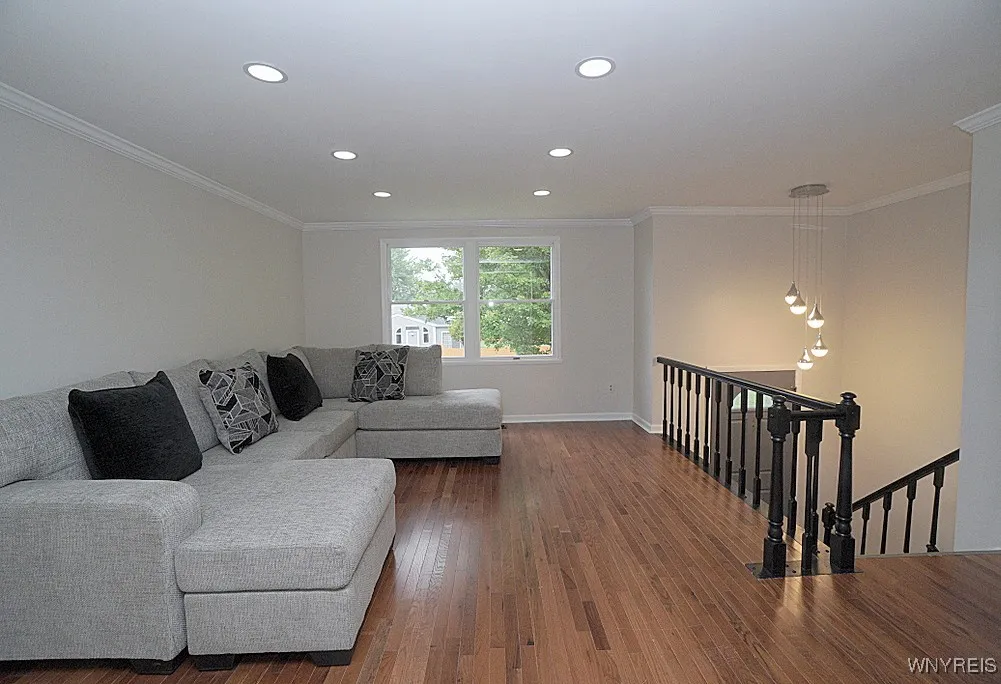 4031 Towers Place, Hamburg, New York 14075, Hamburg, New York 14075, 3 Bedrooms Bedrooms, 10 Rooms Rooms,2 BathroomsBathrooms,Residential,Closed,4031 Towers Place, Hamburg, New York 14075,0,B1560416