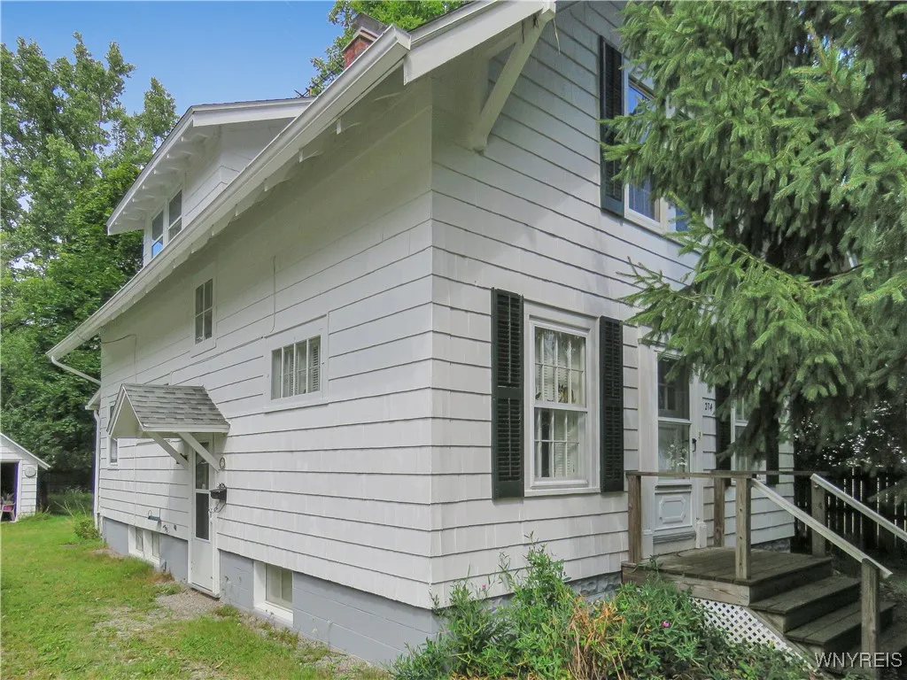 274 North Street, Aurora, New York 14052, Aurora, New York 14052, 3 Bedrooms Bedrooms, 7 Rooms Rooms,2 BathroomsBathrooms,Residential,Closed,274 North Street, Aurora, New York 14052,0,B1560522