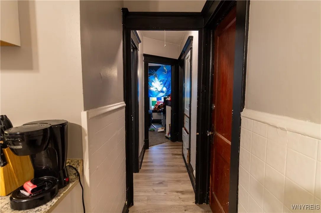 128 Crowley Avenue, Buffalo, New York 14207, Buffalo, New York 14207, 4 Bedrooms Bedrooms, ,2 BathroomsBathrooms,Residential,Closed,128 Crowley Avenue, Buffalo, New York 14207,0,B1560616