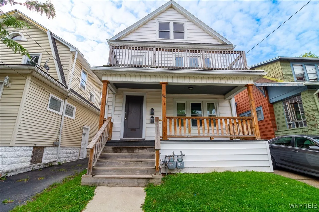 128 Crowley Avenue, Buffalo, New York 14207, Buffalo, New York 14207, 4 Bedrooms Bedrooms, ,2 BathroomsBathrooms,Residential,Closed,128 Crowley Avenue, Buffalo, New York 14207,0,B1560616