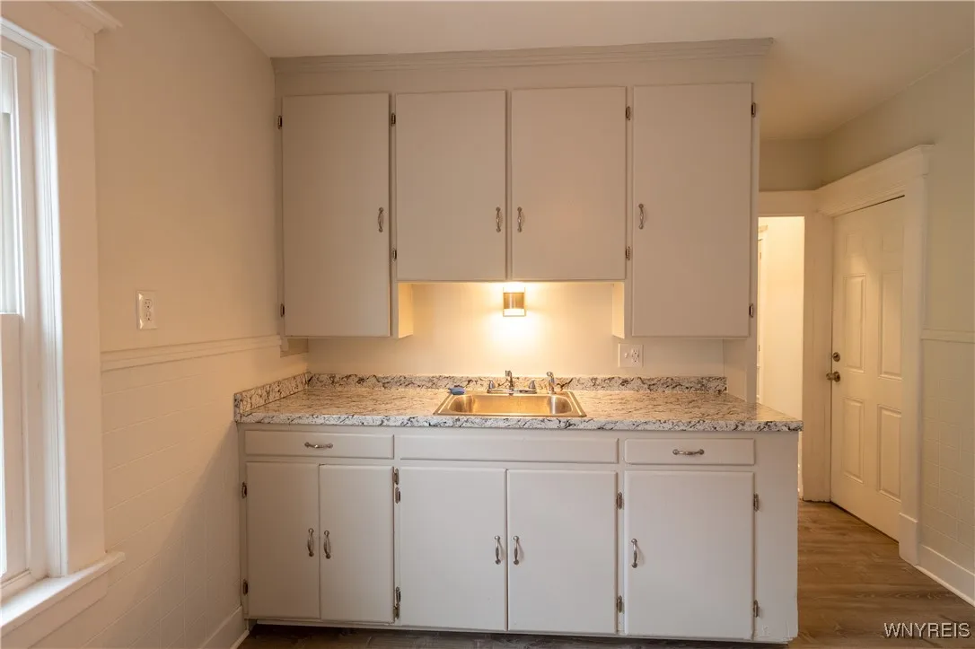 128 Crowley Avenue, Buffalo, New York 14207, Buffalo, New York 14207, 4 Bedrooms Bedrooms, ,2 BathroomsBathrooms,Residential,Closed,128 Crowley Avenue, Buffalo, New York 14207,0,B1560616
