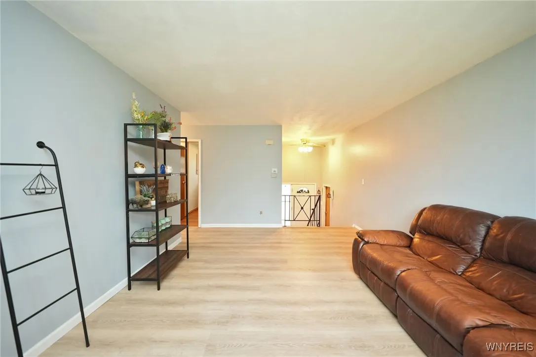 3846 Lynn Drive, Hamburg, New York 14127, Hamburg, New York 14127, 3 Bedrooms Bedrooms, 8 Rooms Rooms,1 BathroomBathrooms,Residential,Closed,3846 Lynn Drive, Hamburg, New York 14127,0,B1560467
