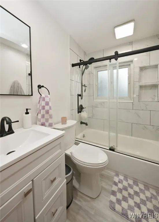 3846 Lynn Drive, Hamburg, New York 14127, Hamburg, New York 14127, 3 Bedrooms Bedrooms, 8 Rooms Rooms,1 BathroomBathrooms,Residential,Closed,3846 Lynn Drive, Hamburg, New York 14127,0,B1560467