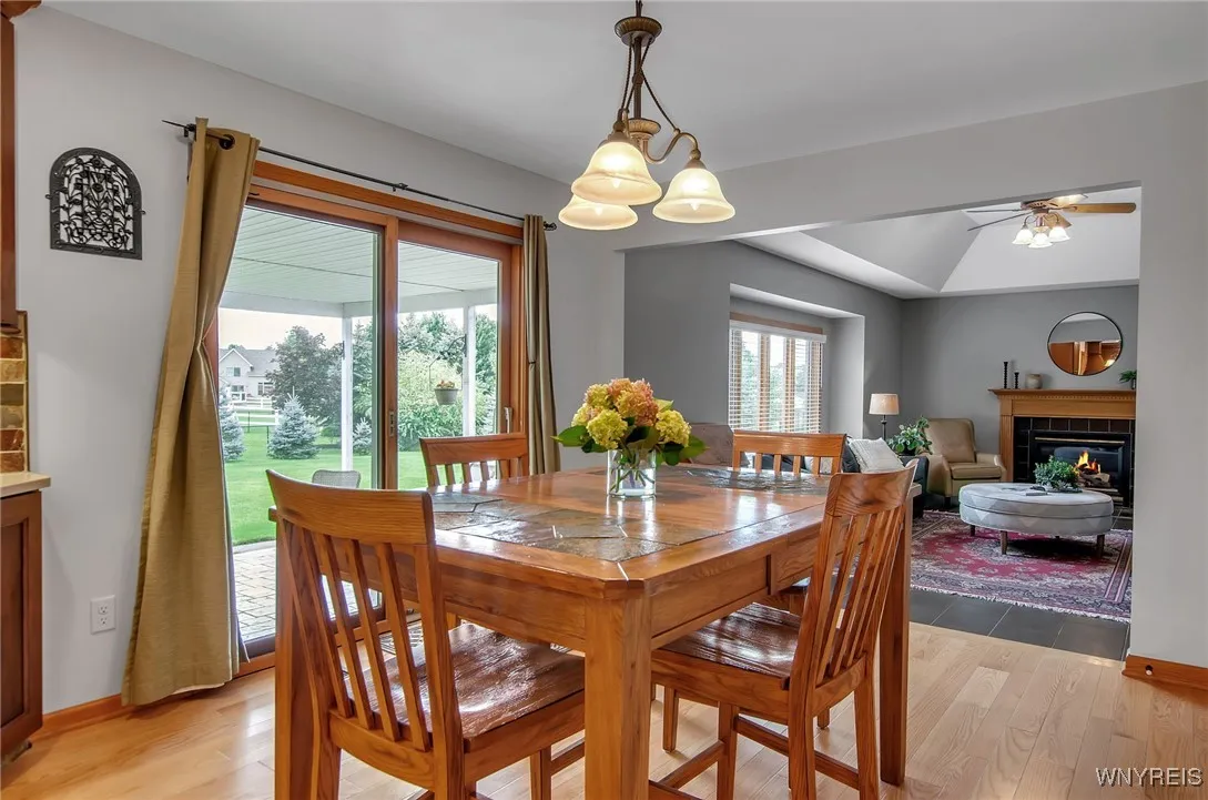 9297 Via Cimato Drive, Clarence, New York 14032, Clarence, New York 14032, 4 Bedrooms Bedrooms, 8 Rooms Rooms,2 BathroomsBathrooms,Residential,Closed,9297 Via Cimato Drive, Clarence, New York 14032,0,B1560612
