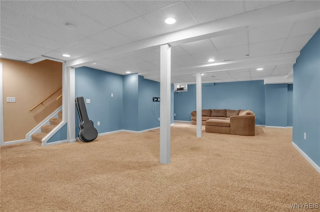9297 Via Cimato Drive, Clarence, New York 14032, Clarence, New York 14032, 4 Bedrooms Bedrooms, 8 Rooms Rooms,2 BathroomsBathrooms,Residential,Closed,9297 Via Cimato Drive, Clarence, New York 14032,0,B1560612