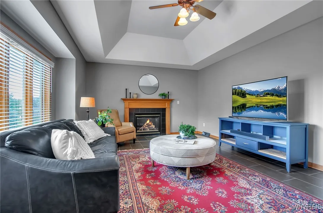 9297 Via Cimato Drive, Clarence, New York 14032, Clarence, New York 14032, 4 Bedrooms Bedrooms, 8 Rooms Rooms,2 BathroomsBathrooms,Residential,Closed,9297 Via Cimato Drive, Clarence, New York 14032,0,B1560612