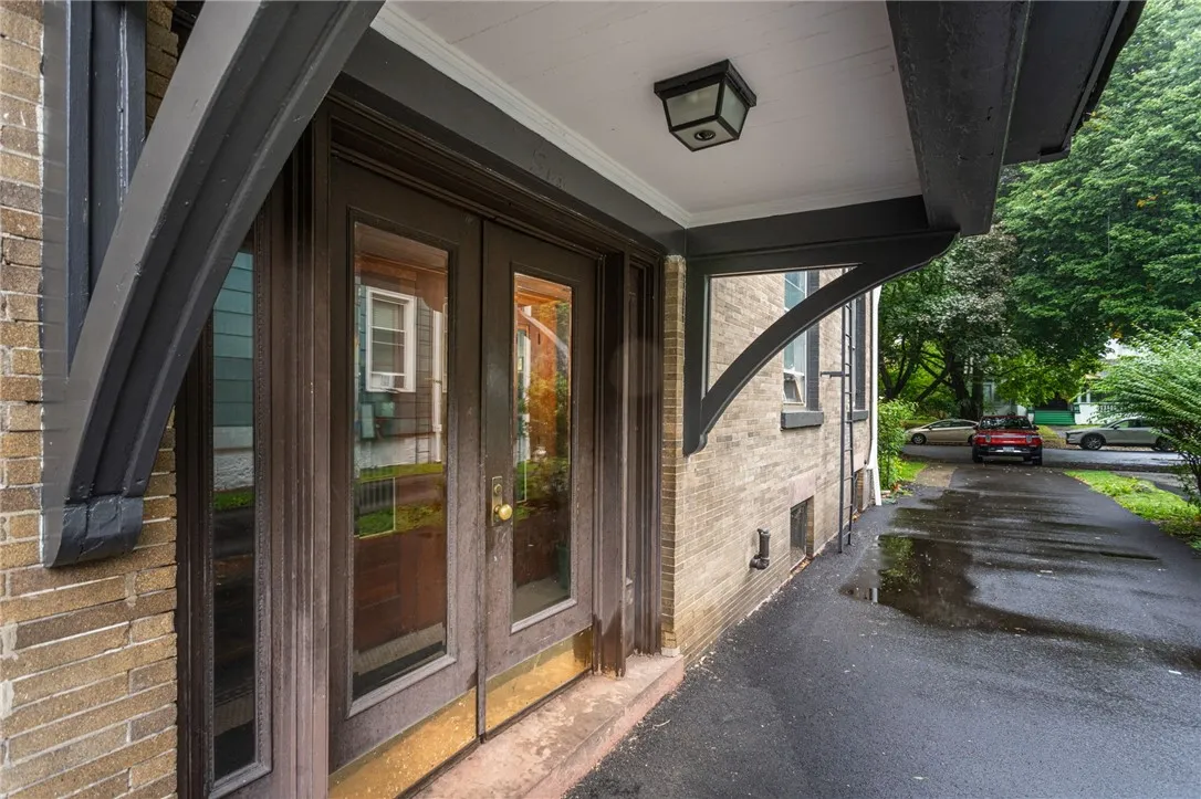 6 Granger Pl, Rochester, New York 14607, Rochester, New York 14607, 5 Bedrooms Bedrooms, ,Multi Family,Closed,6 Granger Pl, Rochester, New York 14607,0,R1560638