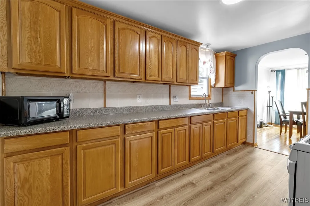 626 Highland Avenue, Tonawanda-town, New York 1422, Tonawanda, New York 14223, 3 Bedrooms Bedrooms, 6 Rooms Rooms,1 BathroomBathrooms,Residential,Closed,626 Highland Avenue, Tonawanda-town, New York 1422,0,B1560916