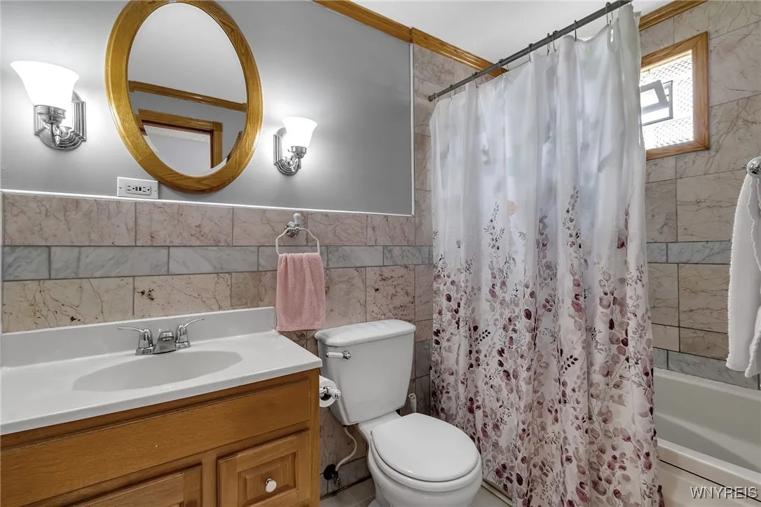 626 Highland Avenue, Tonawanda-town, New York 1422, Tonawanda, New York 14223, 3 Bedrooms Bedrooms, 6 Rooms Rooms,1 BathroomBathrooms,Residential,Closed,626 Highland Avenue, Tonawanda-town, New York 1422,0,B1560916