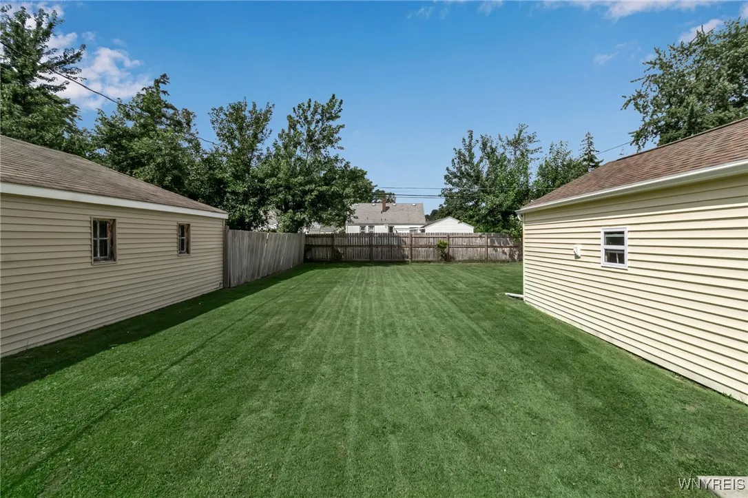 626 Highland Avenue, Tonawanda-town, New York 1422, Tonawanda, New York 14223, 3 Bedrooms Bedrooms, 6 Rooms Rooms,1 BathroomBathrooms,Residential,Closed,626 Highland Avenue, Tonawanda-town, New York 1422,0,B1560916