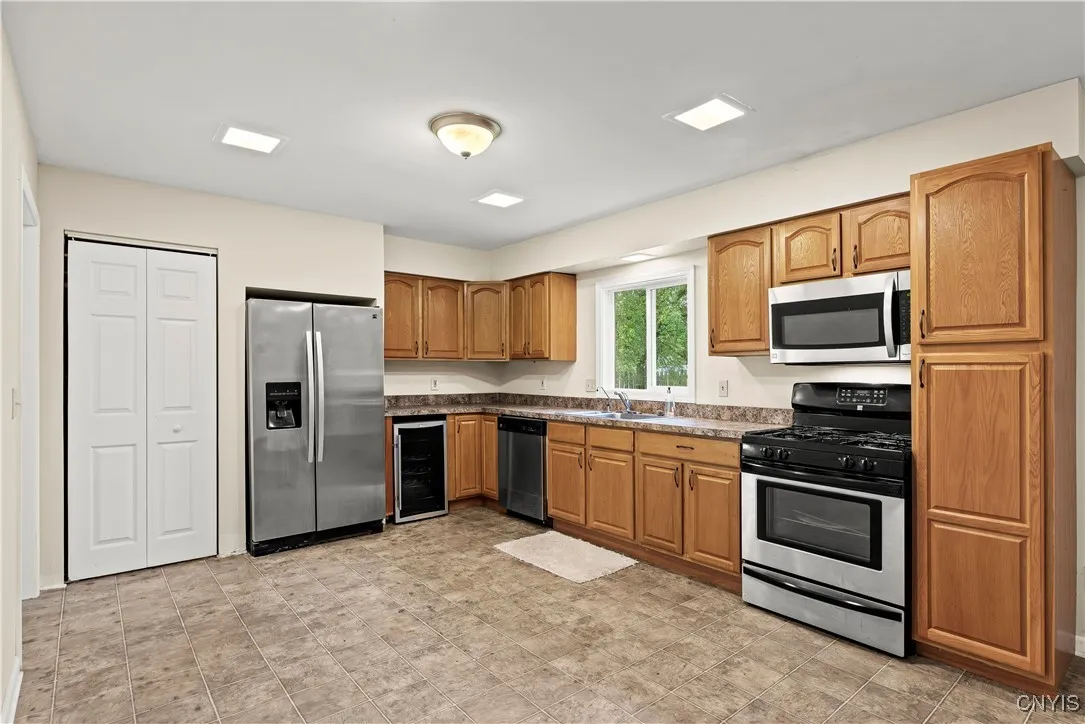 7530 Rome Oriskany Road, Rome-outside, New York 13, Rome, New York 13440, 4 Bedrooms Bedrooms, 9 Rooms Rooms,2 BathroomsBathrooms,Residential,Closed,7530 Rome Oriskany Road, Rome-outside, New York 13,0,S1561112